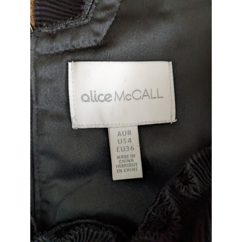 ALICE MCCALL - Size 4 - Off shoulders top - Picture 5 of 7